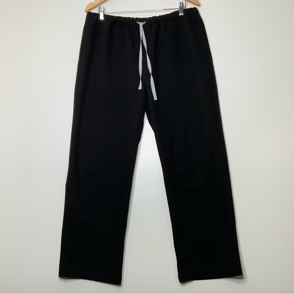 FIGS Black Men Scrub Set. Scrub Top XL. Scrub Bottoms XL. - Picture 8 of 14